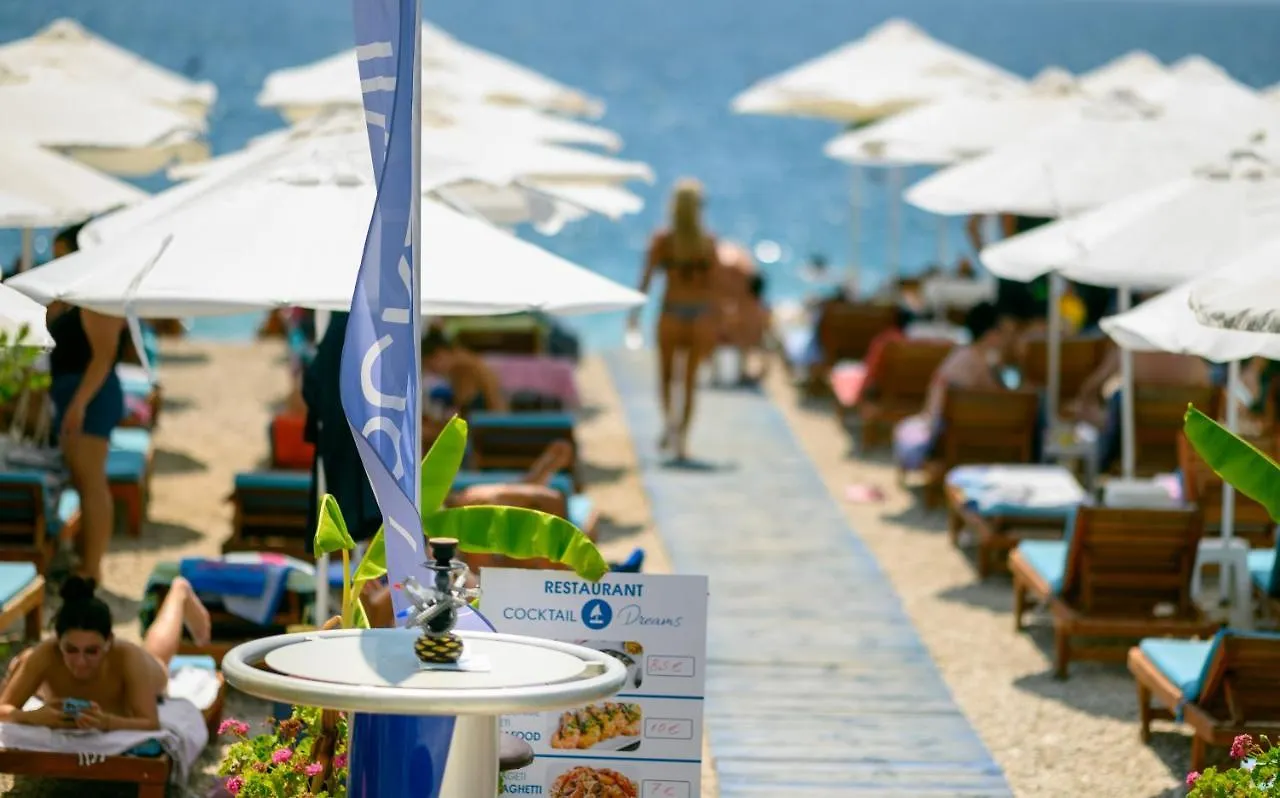 Cocktail & Dreams - Beach Hotel Sarande