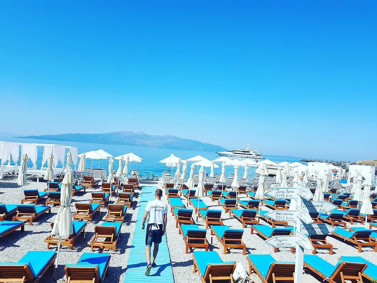 Cocktail & Dreams - Beach Hotel Sarande Albania